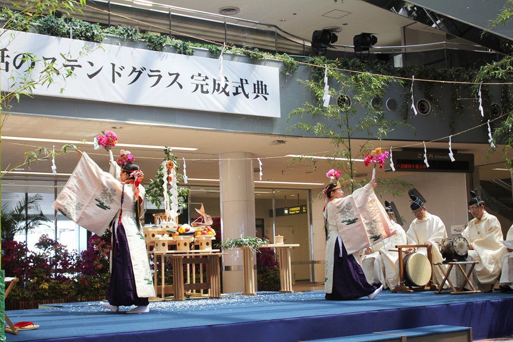 宮崎神宮による神事